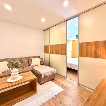 Moderny - Centrum - Klima - Parkovanie Selected Διαμέρισμα *