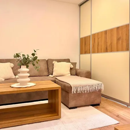 Moderny - Centrum - Klima - Parkovanie Selected Apartmán